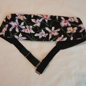 Tropical Cummerbund and Bow Tie Boxed Set. O/S. NWB.